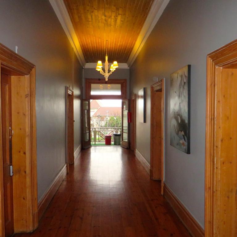 Ashanti Backpackers Hostel Cape Town