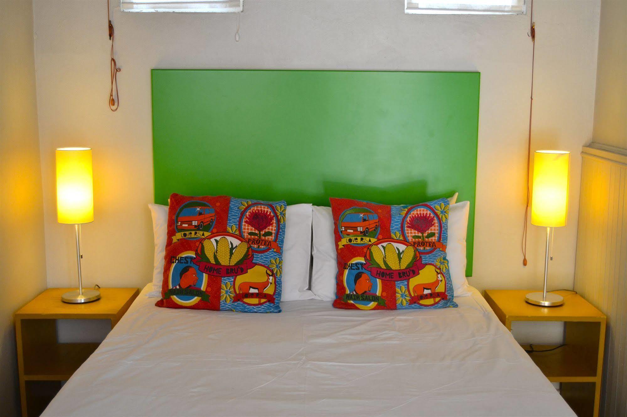 Ashanti Backpackers Hostel Cape Town