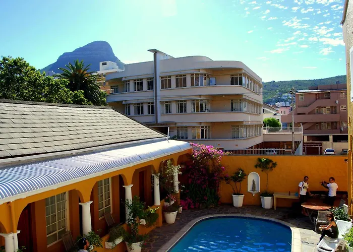 Ashanti Lodge Backpackers